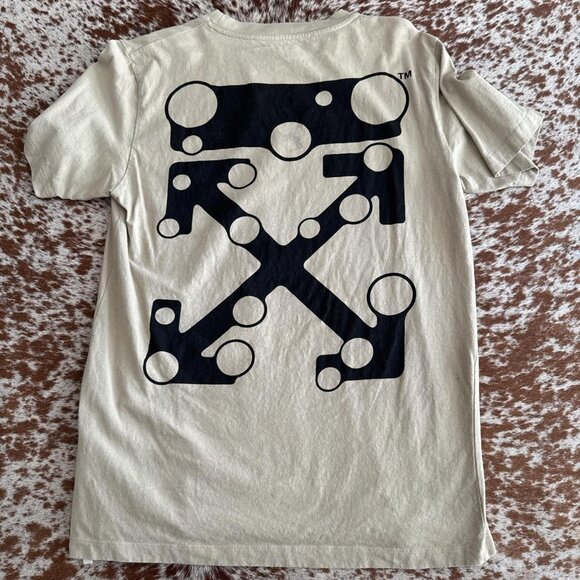 Off-White Men's Cream and Tan T-shirt - Picture 3 of 4